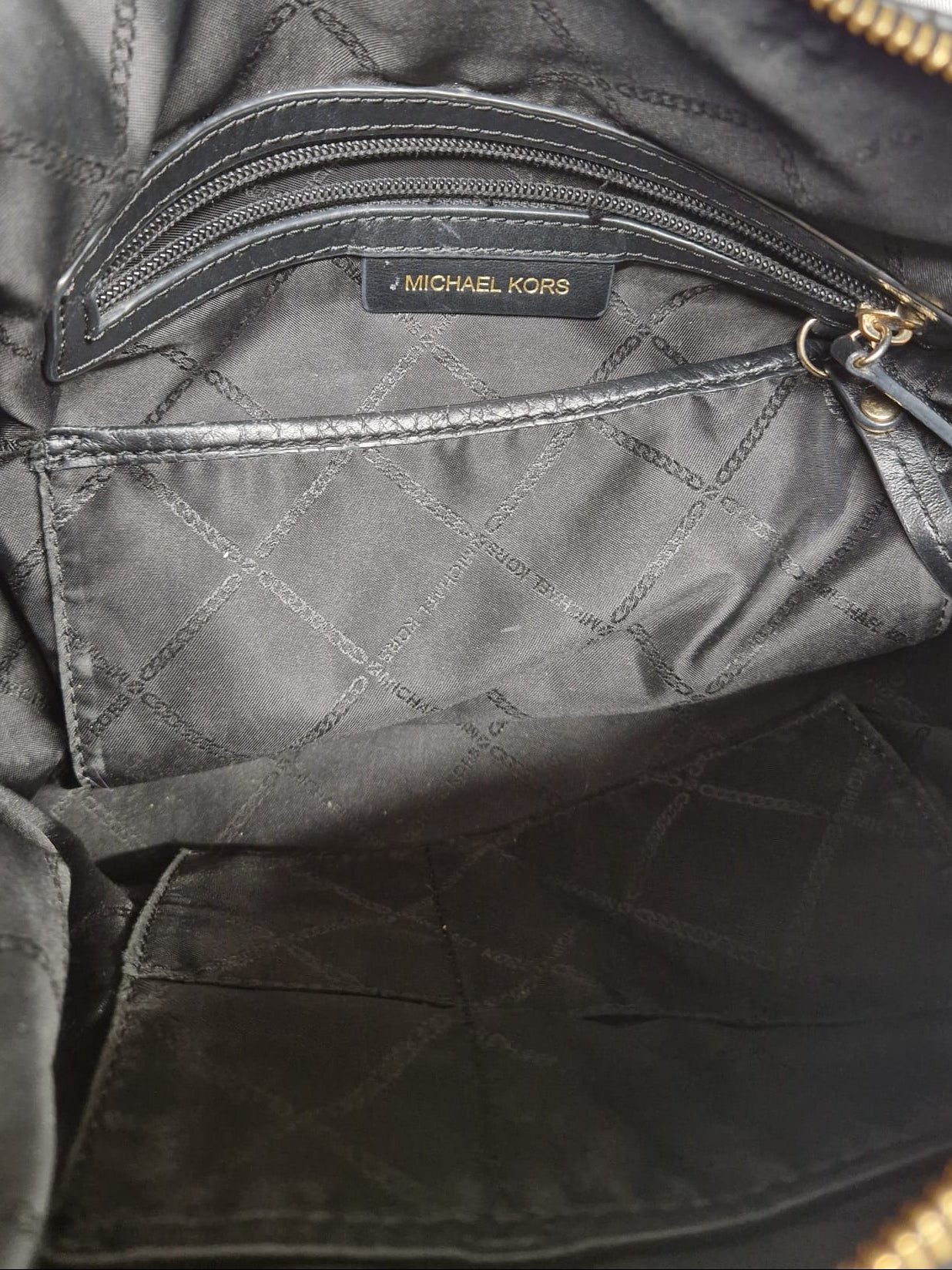 Michael Kors Black Leather Shoulder Bag Gold Hardware Handbag - USED