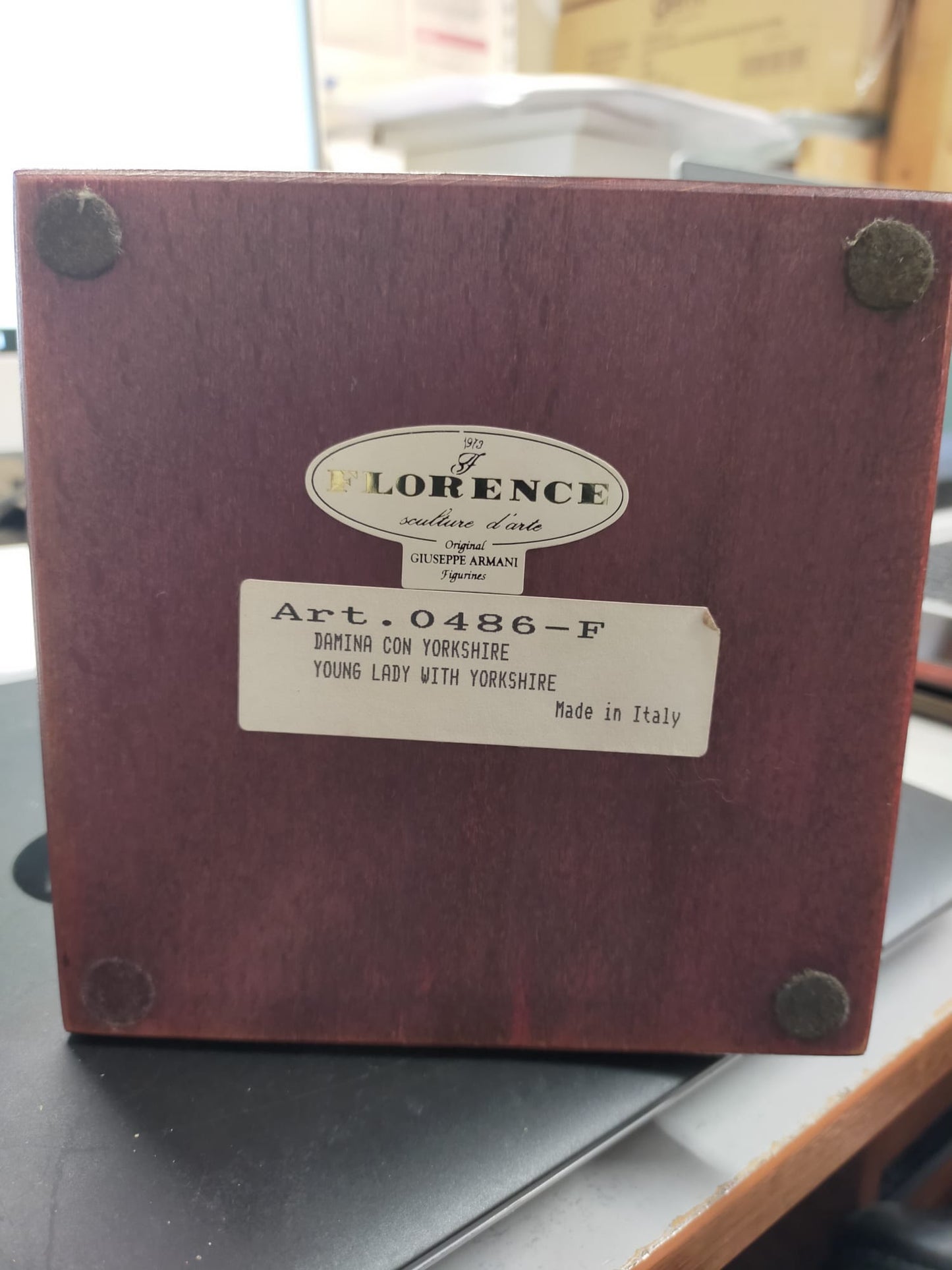 Vintage Giuseppe Armani “Young Lady With Yorkshire” Figurine Italy 0486F EUC