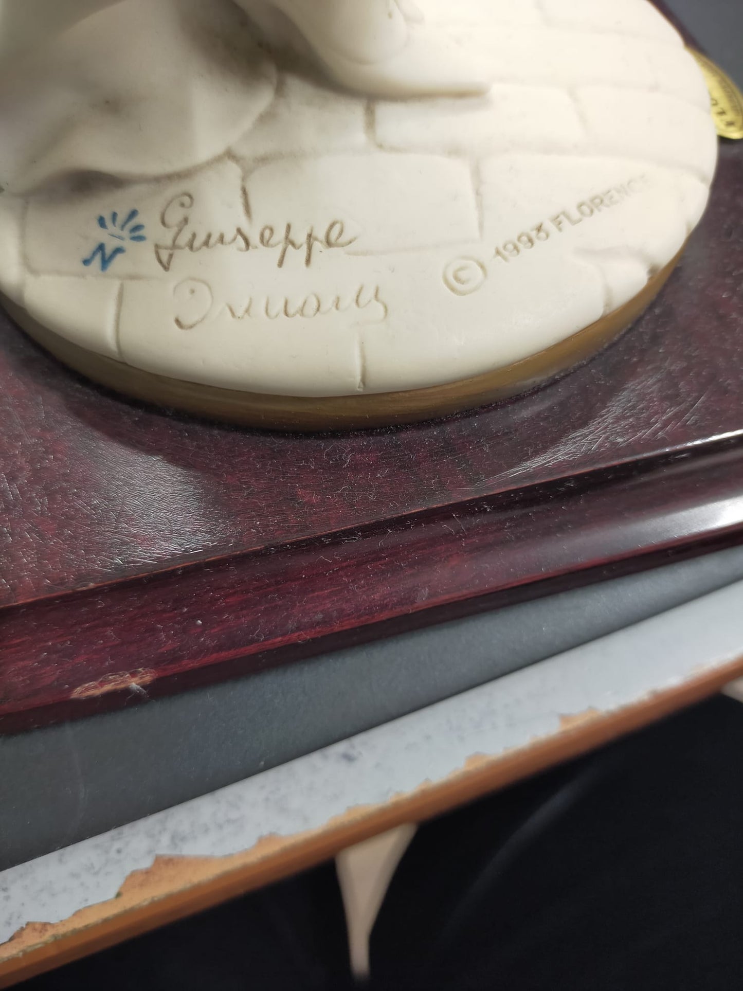 Vintage Giuseppe Armani “Young Lady With Yorkshire” Figurine Italy 0486F EUC