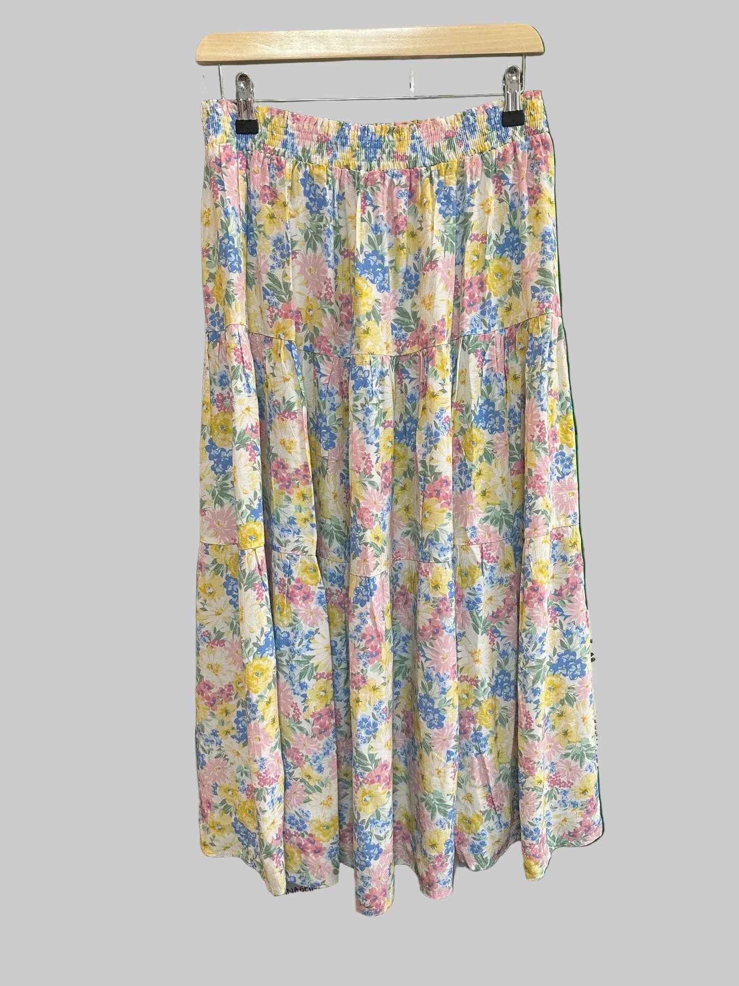 BNWT Stradivarious Floral Spring Skirt UK L