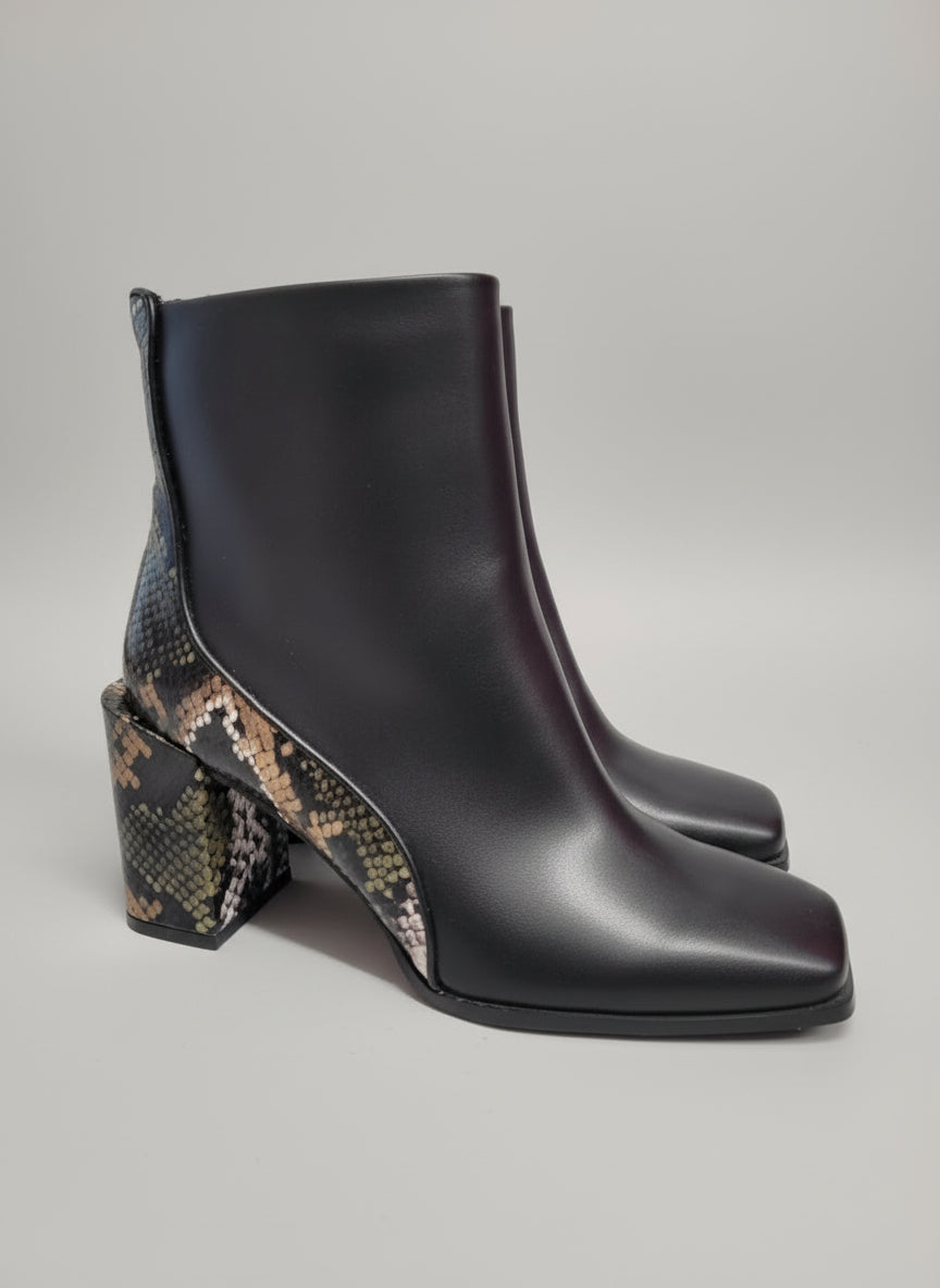 Ladies Moda In Pelle Black Leather Heels Boots UK 7 EU 40 Snakeskin Heel