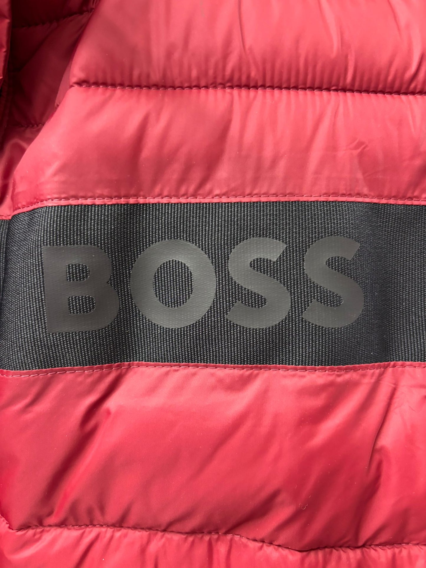 BNWT Hugo Boss Red Gilet Body Warmer Size UK 54 Burgundy Padded