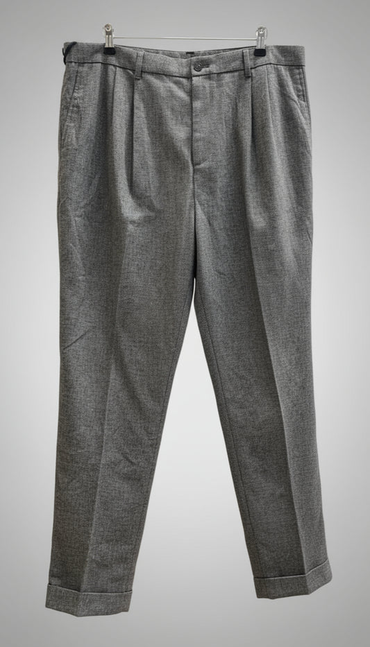 Next Italian Fabric trousers relaxed fit - 38R BNWT