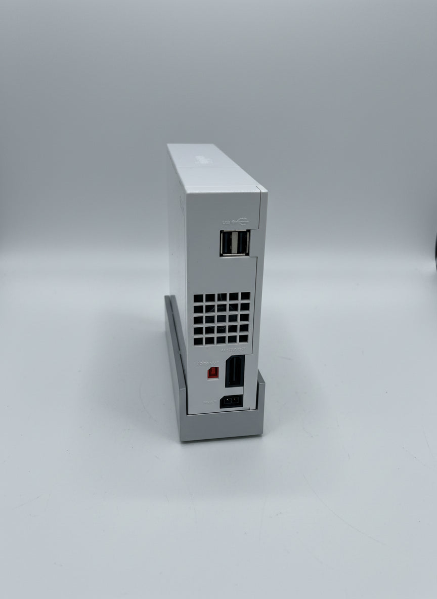 Nintendo Wii Console + Happy feet- white Unboxed