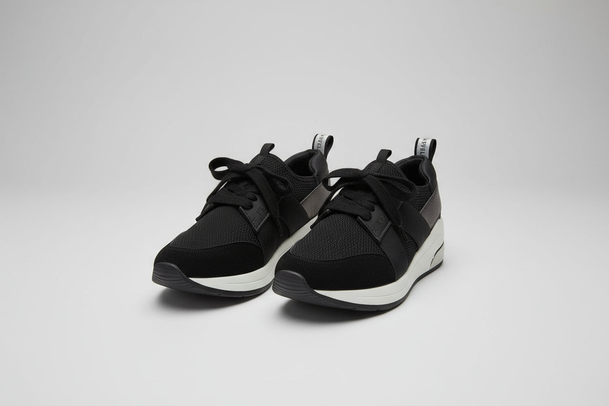 Carvela Jetson Trainers uk size 3.5