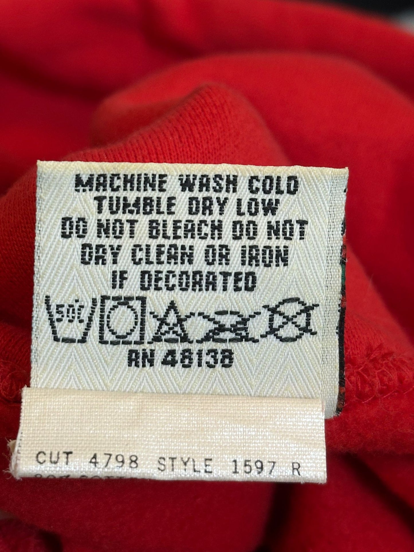 Chicago Blackhawks NHL Signed Hoodie -  Keith Magnuson - XL - Ice Hockey Team Merchandise