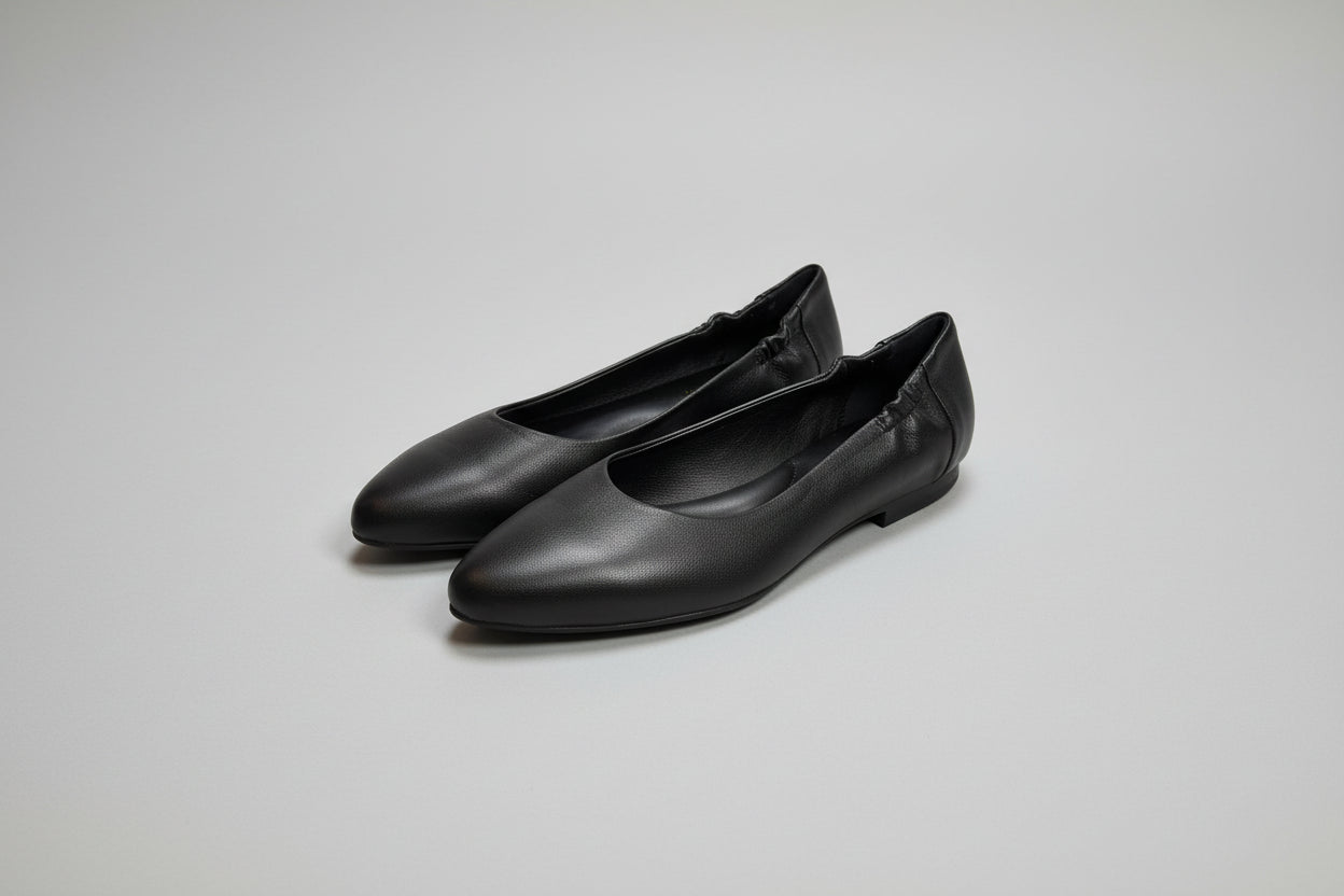 ITALEAU - Women's Black Flats EU Size 38.5 Handmade in Italy