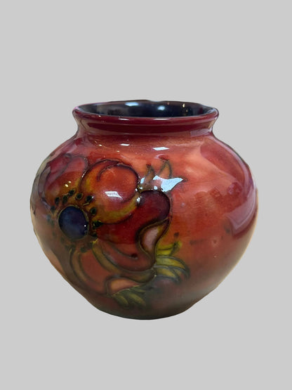 VTG WILLIAM MOORCROFT Pottery Flambe Anemone 3"