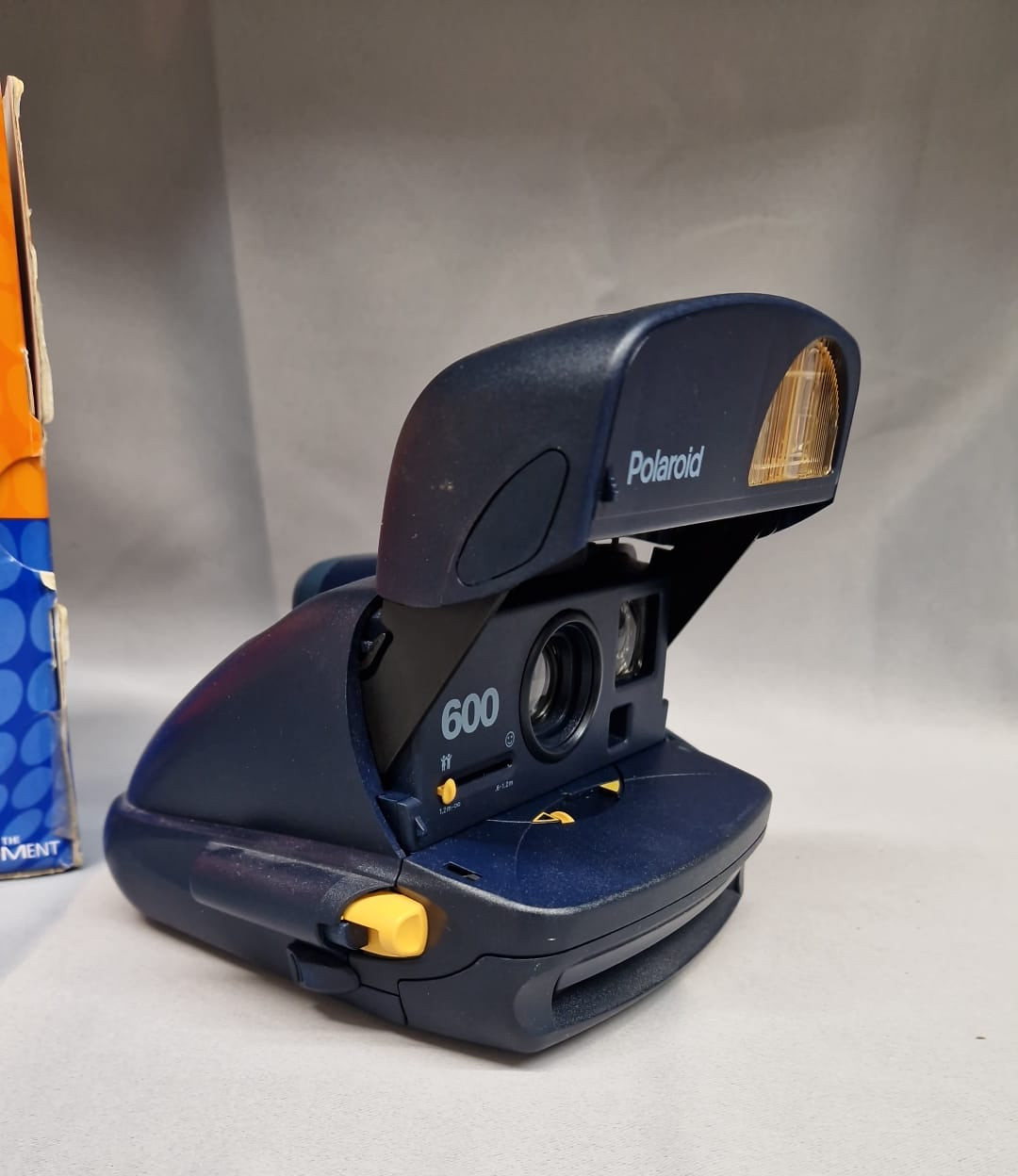 polaroid 600 camera (used)