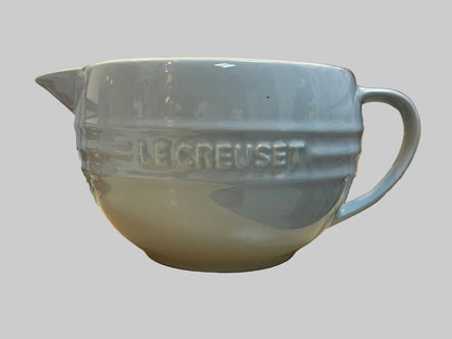 Le Creuset Stoneware Mixing Jug / Bowl - Mist Grey 3 Quarts Size