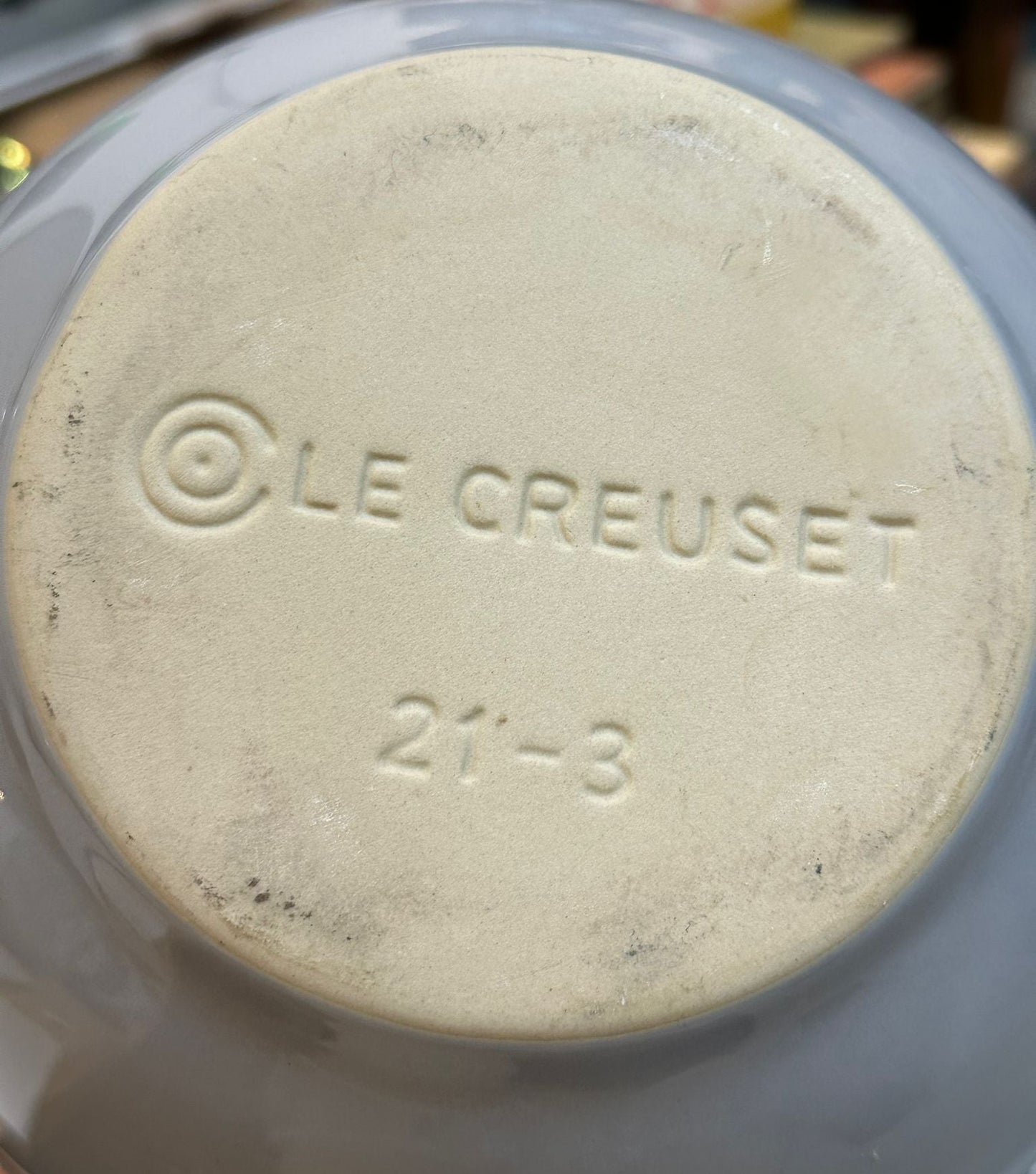 Le Creuset Stoneware Mixing Jug / Bowl - Mist Grey 3 Quarts Size