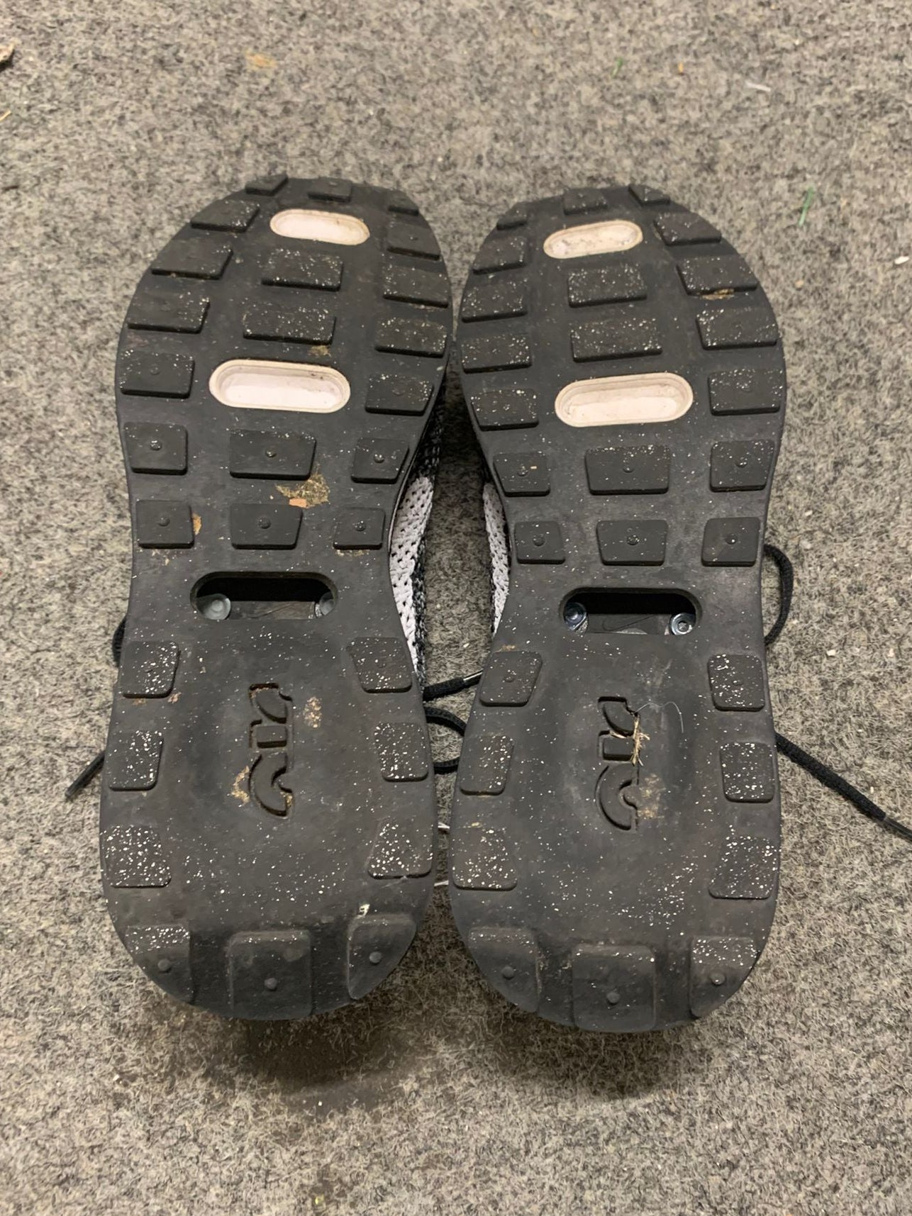 Womens Nike Flyknit Racer Oreo UK6 EU39 Black White Good Condition