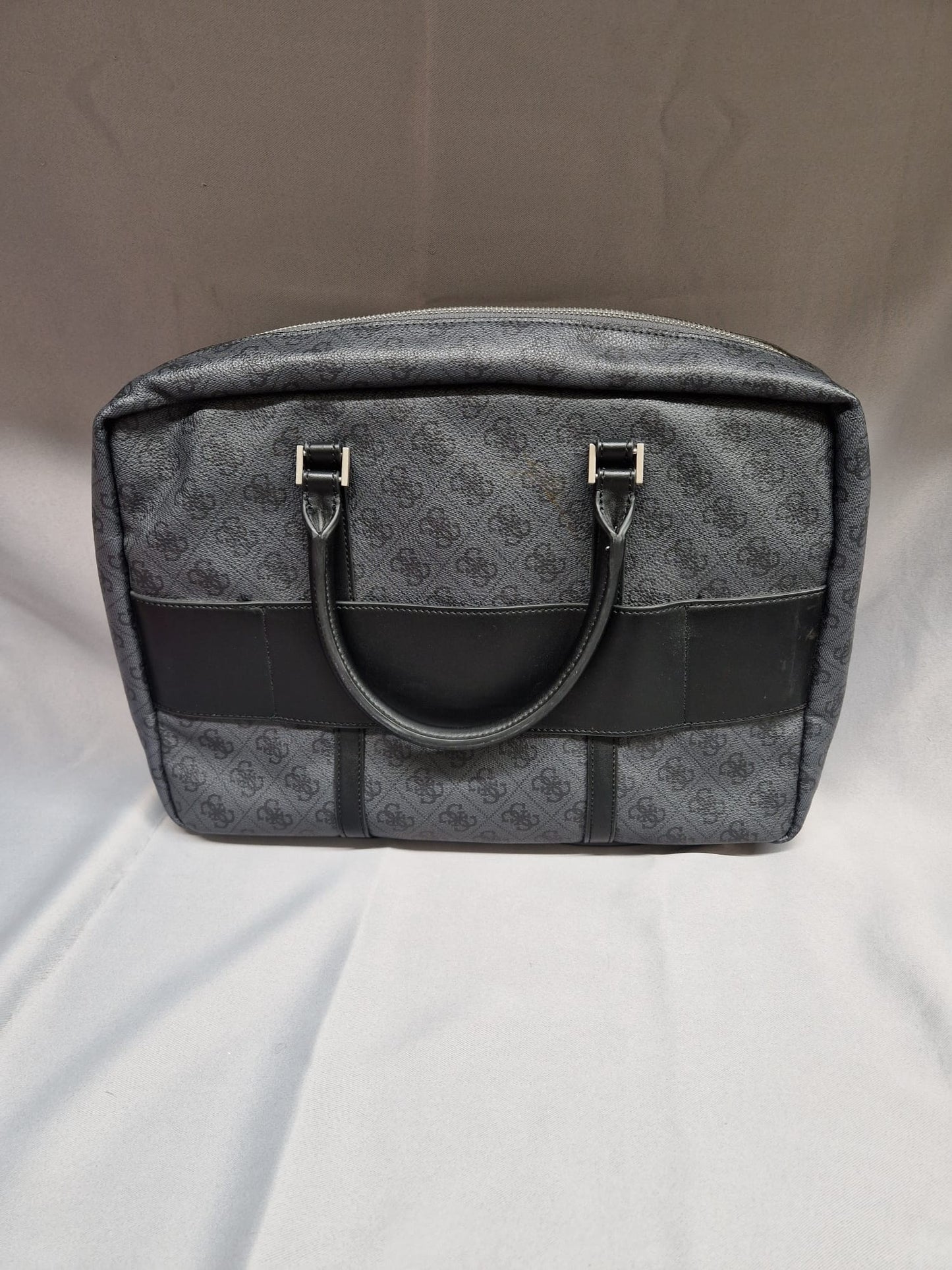 GUESS Grey & Black Printed Double Top-Handle Laptop Travel Weekend Bag - GOOD USED CONDITION