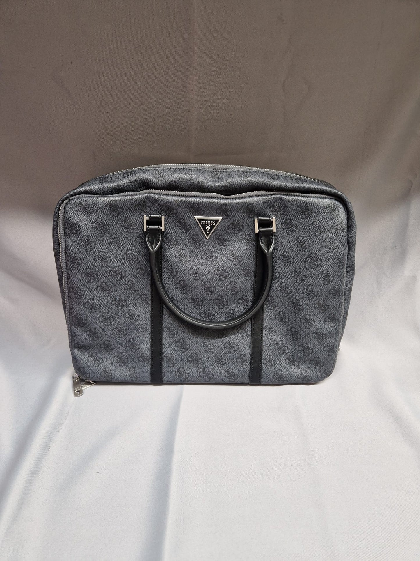 GUESS Grey & Black Printed Double Top-Handle Laptop Travel Weekend Bag - GOOD USED CONDITION