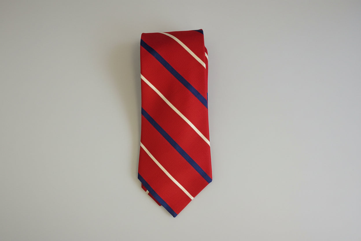 Ralph Lauren Men's 100% Silk Tie in Red, White and Navy Blue Good Condition