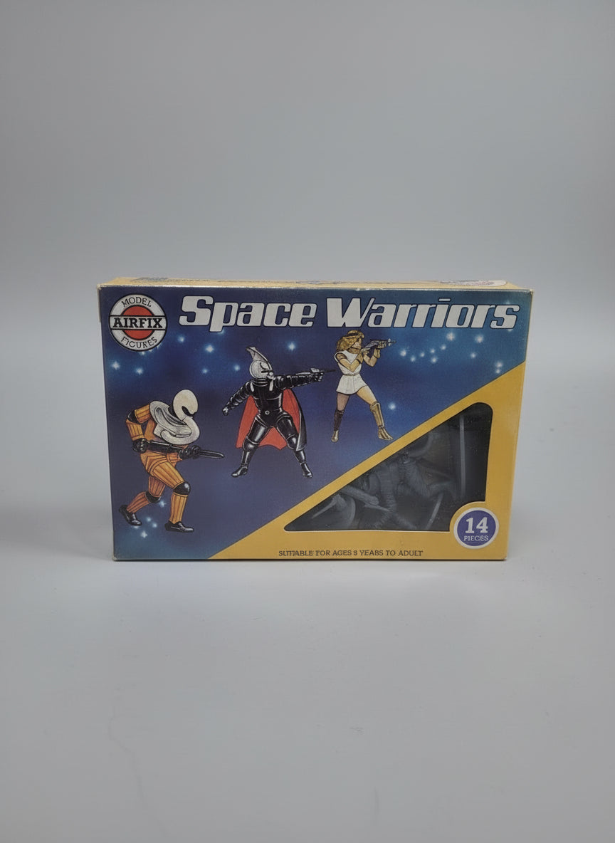 VINTAGE AIRFIX 1:32 MODEL FIGURES SPACE WARRIORS WITH ORIGINAL BOX New & Sealed